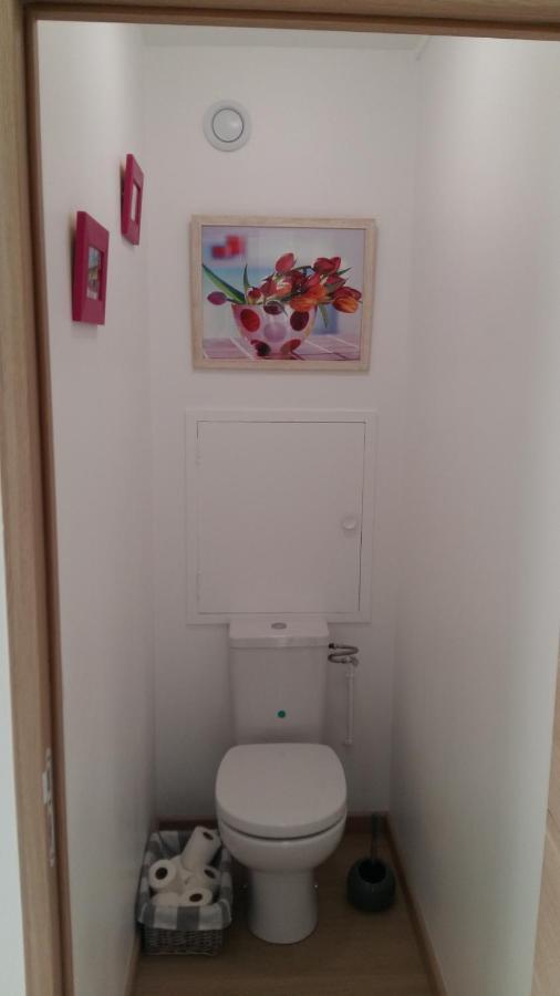 אטרטאט Les Charmes Du Bosquet Parc D'Amour Et Nature Parking Prive Securise מראה חיצוני תמונה